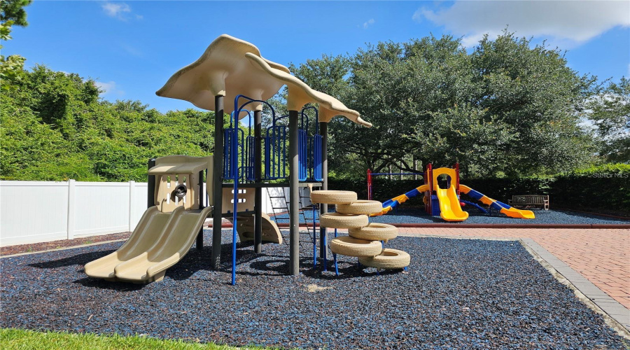 Kissimmee, Florida 34746, 4 Bedrooms Bedrooms, ,3 Bathroomsbathrooms,Residential,For Sale,Diplomat,Mfro6295910