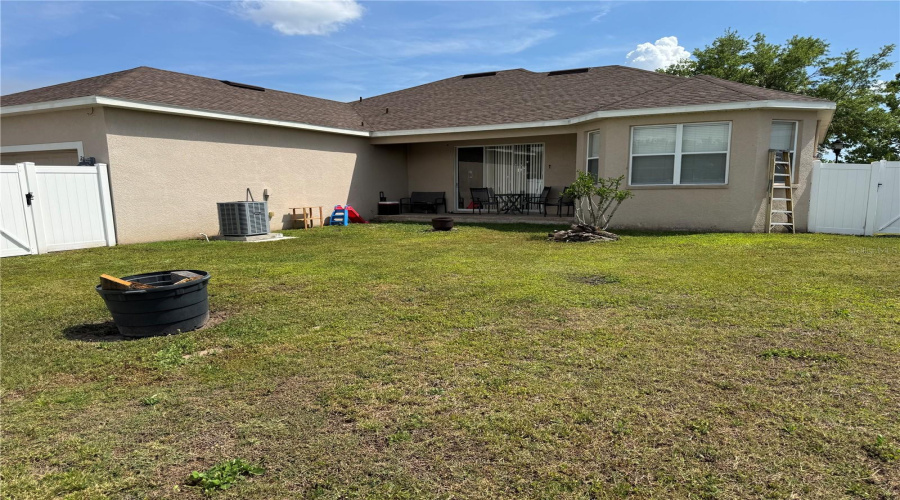 Kissimmee, Florida 34746, 4 Bedrooms Bedrooms, ,2 Bathroomsbathrooms,Residential,For Sale,Saint Clair,Mfrs5123920