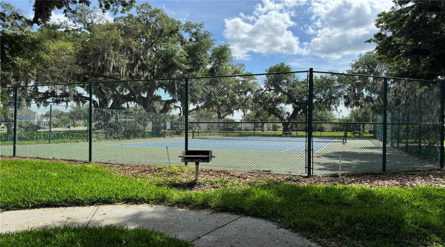 KISSIMMEE, Florida 34746, 4 Bedrooms Bedrooms, ,2 BathroomsBathrooms,Residential,For Sale,SAINT CLAIR,0,MFRS5123920