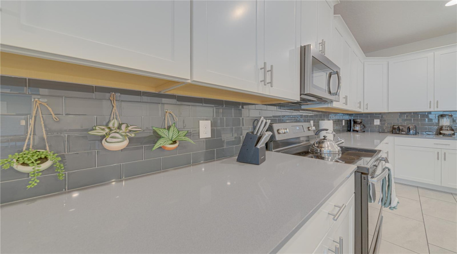 KISSIMMEE, Florida 34746, 6 Bedrooms Bedrooms, ,5 BathroomsBathrooms,Residential,For Sale,BOOKMARK,0,MFRO6295865