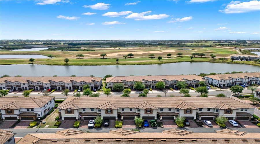 Davenport, Florida 33896, 3 Bedrooms Bedrooms, ,2 Bathroomsbathrooms,Residential,For Sale,Payne Stewart,Mfro6295165
