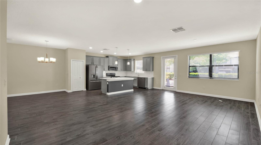 Davenport, Florida 33896, 3 Bedrooms Bedrooms, ,2 Bathroomsbathrooms,Residential,For Sale,Payne Stewart,Mfro6295165