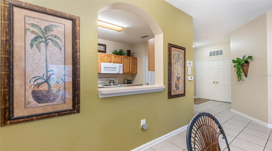 Kissimmee, Florida 34747, 3 Bedrooms Bedrooms, ,2 Bathroomsbathrooms,Residential,For Sale,Comrow,Mfro6295565