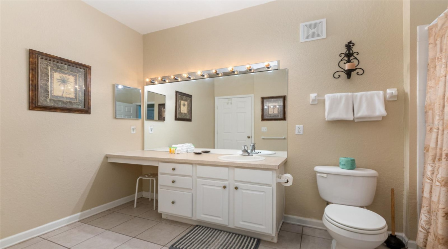 Bathroom #2