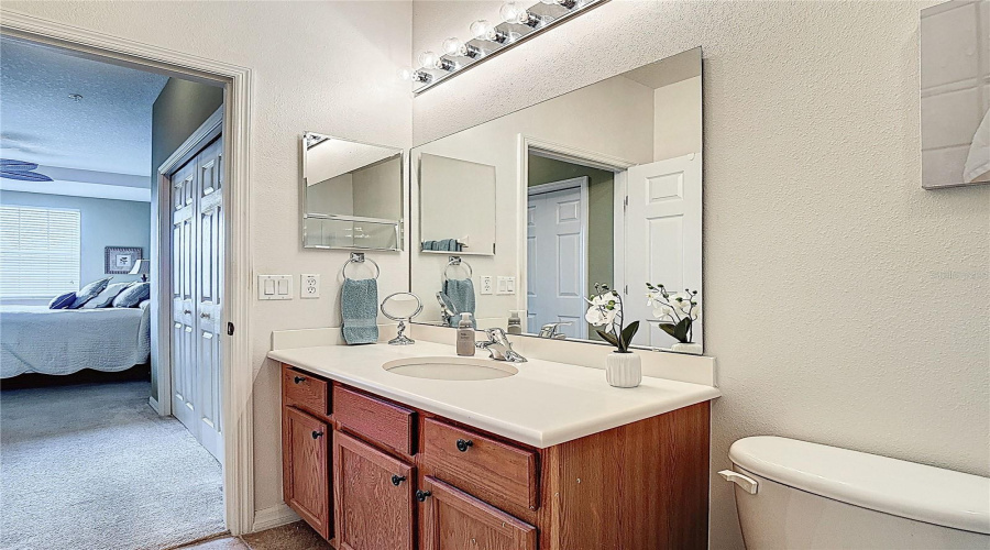 Kissimmee, Florida 34747, 3 Bedrooms Bedrooms, ,2 Bathroomsbathrooms,Residential,For Sale,Oakwater,Mfrs5119973