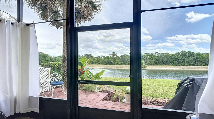 Kissimmee, Florida 34747, 3 Bedrooms Bedrooms, ,2 Bathroomsbathrooms,Residential,For Sale,Oakwater,Mfrs5119973