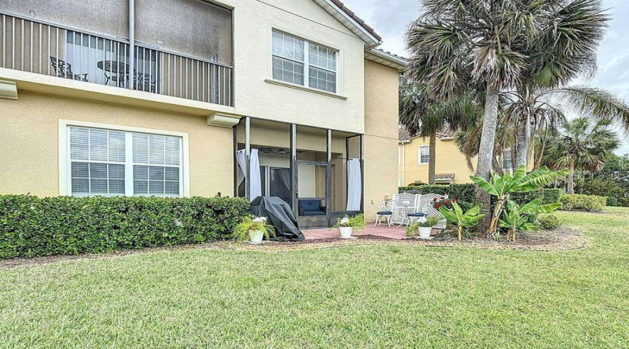 Kissimmee, Florida 34747, 3 Bedrooms Bedrooms, ,2 Bathroomsbathrooms,Residential,For Sale,Oakwater,Mfrs5119973