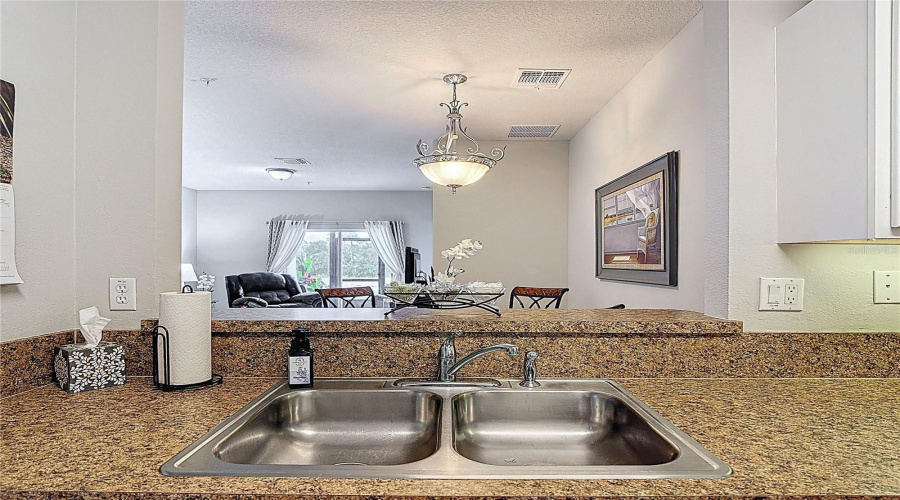 Kissimmee, Florida 34747, 3 Bedrooms Bedrooms, ,2 Bathroomsbathrooms,Residential,For Sale,Oakwater,Mfrs5119973