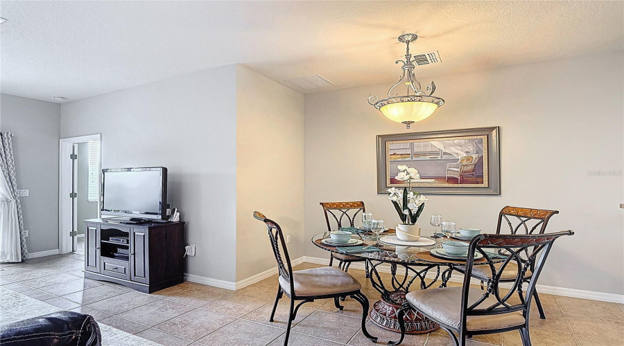 Kissimmee, Florida 34747, 3 Bedrooms Bedrooms, ,2 Bathroomsbathrooms,Residential,For Sale,Oakwater,Mfrs5119973