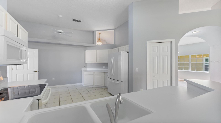 Davenport, Florida 33837, 2 Bedrooms Bedrooms, ,2 Bathroomsbathrooms,Residential,For Sale,Ashton Dr,Mfrs5094940