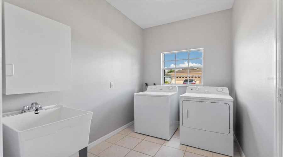 Corridor Laundry Room To Garage