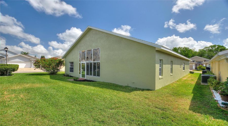 Davenport, Florida 33837, 2 Bedrooms Bedrooms, ,2 Bathroomsbathrooms,Residential,For Sale,Ashton Dr,Mfrs5094940