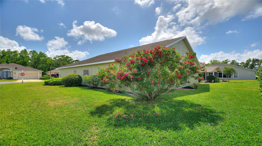 Davenport, Florida 33837, 2 Bedrooms Bedrooms, ,2 Bathroomsbathrooms,Residential,For Sale,Ashton Dr,Mfrs5094940