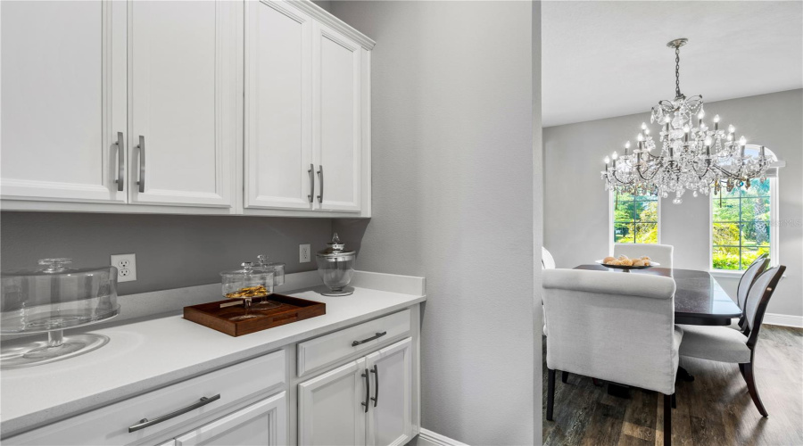 Orlando, Florida 32836, 6 Bedrooms Bedrooms, ,5 Bathroomsbathrooms,Residential,For Sale,Ludington,Mfro6292717