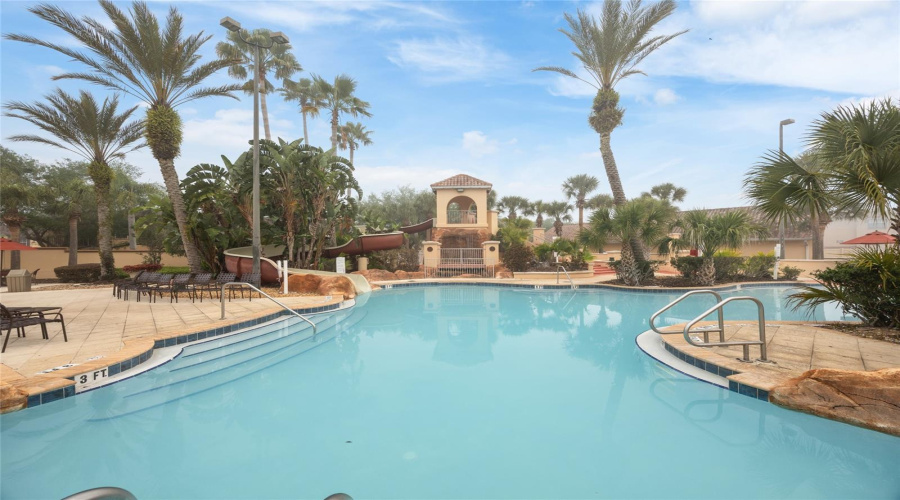 Davenport, Florida 33897, 4 Bedrooms Bedrooms, ,3 Bathroomsbathrooms,Residential,For Sale,Calabria,Mfrtb8365420