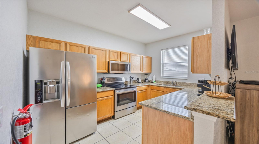 Davenport, Florida 33897, 4 Bedrooms Bedrooms, ,3 Bathroomsbathrooms,Residential,For Sale,Calabria,Mfrtb8365420