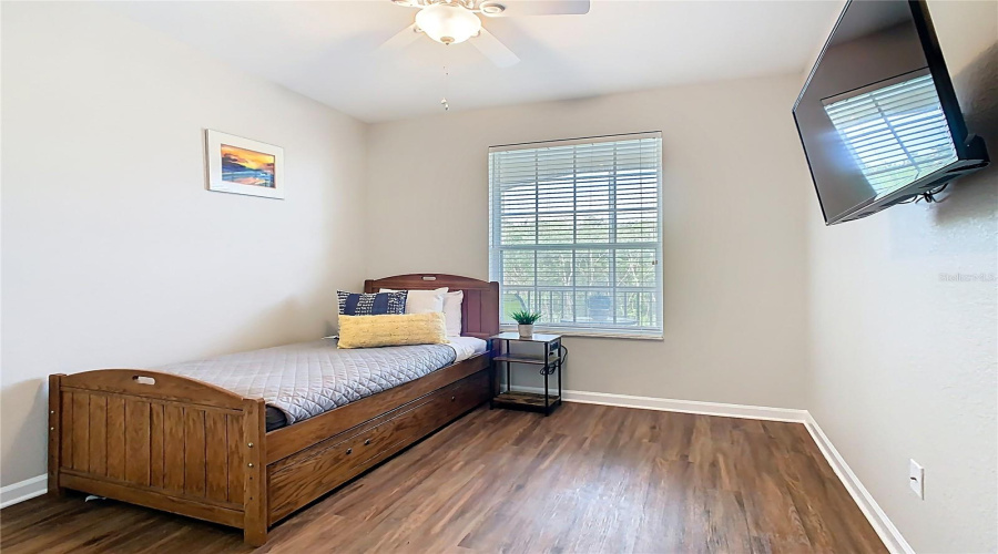 Guest Bedroom 2 – Flexible for office or visitors.
