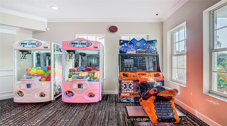 Game Room – Arcade and billiards.