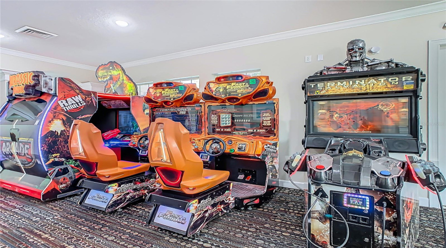 Game Room – Arcade and billiards.