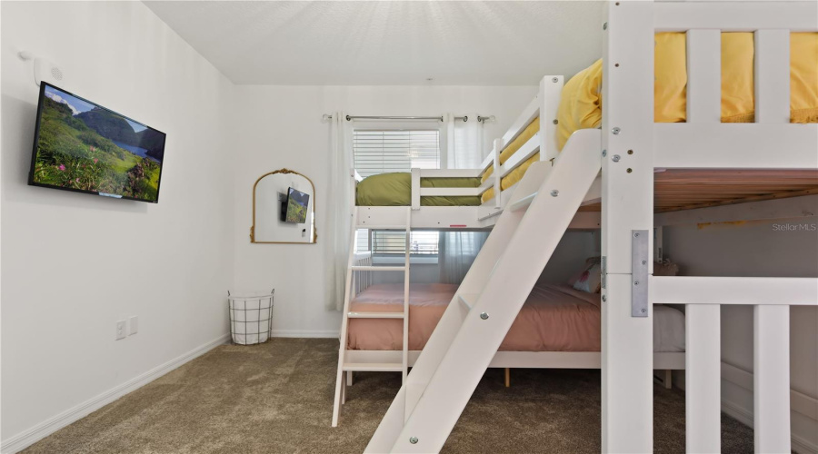 KISSIMMEE, Florida 34746, 2 Bedrooms Bedrooms, ,2 BathroomsBathrooms,Residential,For Sale,PARADOX,0,MFRO6296200