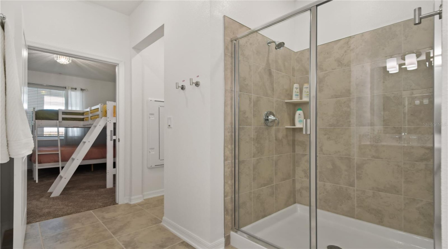 KISSIMMEE, Florida 34746, 2 Bedrooms Bedrooms, ,2 BathroomsBathrooms,Residential,For Sale,PARADOX,0,MFRO6296200