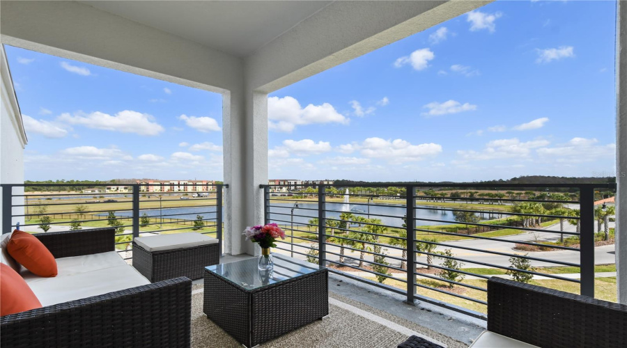 KISSIMMEE, Florida 34746, 2 Bedrooms Bedrooms, ,2 BathroomsBathrooms,Residential,For Sale,PARADOX,0,MFRO6296200