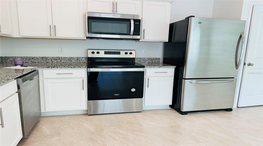 DAVENPORT, Florida 33837, 3 Bedrooms Bedrooms, ,2 BathroomsBathrooms,Residential,For Sale,MADISON,0,MFRO6296517
