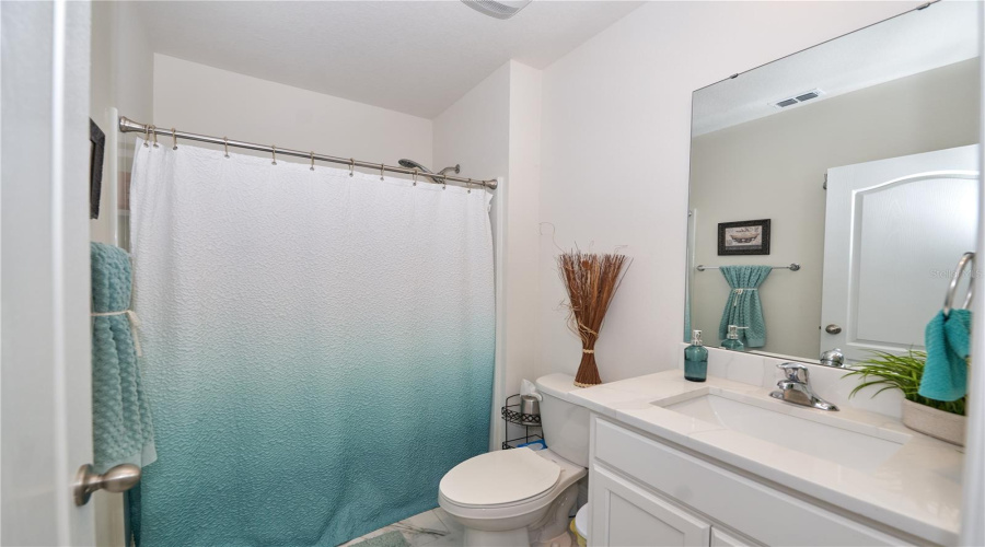 DAVENPORT, Florida 33837, 5 Bedrooms Bedrooms, ,3 BathroomsBathrooms,Residential,For Sale,BERRY,0,MFRO6293790