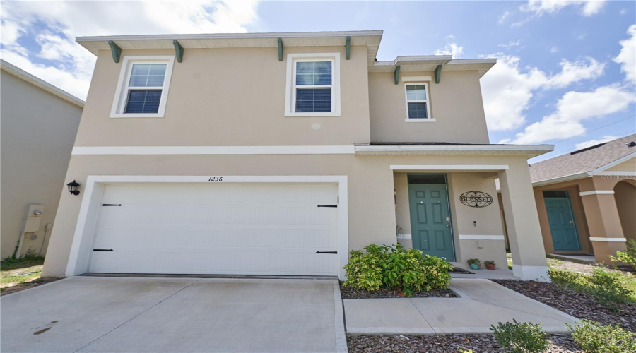DAVENPORT, Florida 33837, 5 Bedrooms Bedrooms, ,3 BathroomsBathrooms,Residential,For Sale,BERRY,0,MFRO6293790