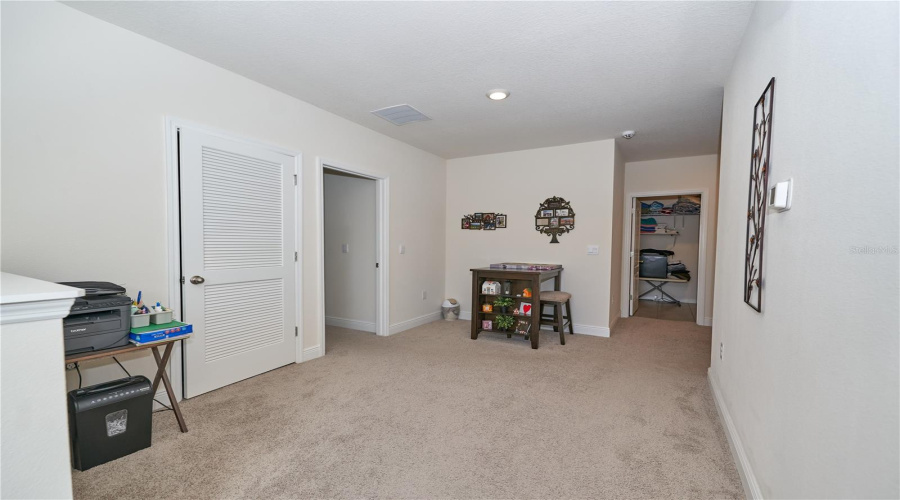 DAVENPORT, Florida 33837, 5 Bedrooms Bedrooms, ,3 BathroomsBathrooms,Residential,For Sale,BERRY,0,MFRO6293790