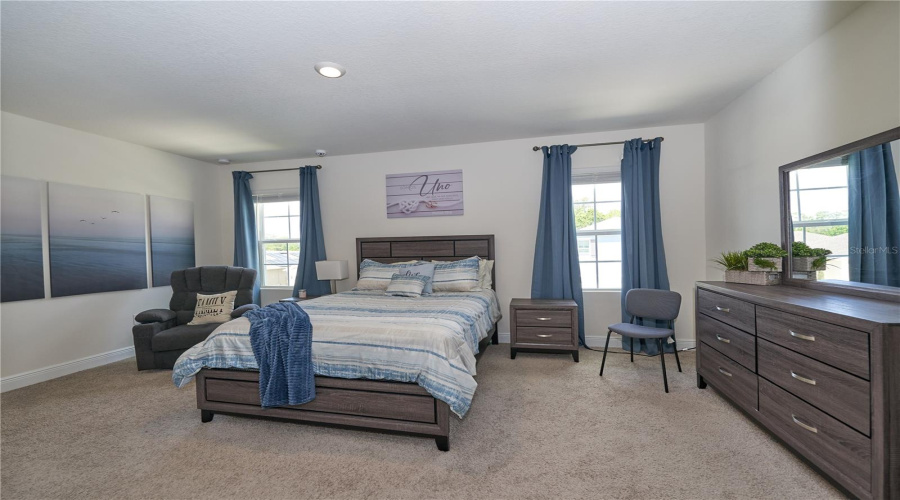 DAVENPORT, Florida 33837, 5 Bedrooms Bedrooms, ,3 BathroomsBathrooms,Residential,For Sale,BERRY,0,MFRO6293790