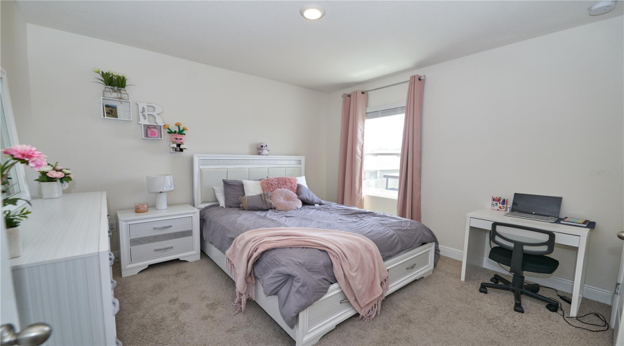 DAVENPORT, Florida 33837, 5 Bedrooms Bedrooms, ,3 BathroomsBathrooms,Residential,For Sale,BERRY,0,MFRO6293790
