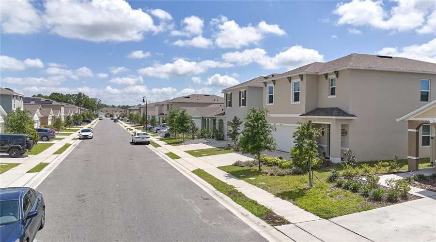 DAVENPORT, Florida 33837, 5 Bedrooms Bedrooms, ,3 BathroomsBathrooms,Residential,For Sale,BERRY,0,MFRO6293790