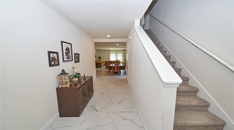 DAVENPORT, Florida 33837, 5 Bedrooms Bedrooms, ,3 BathroomsBathrooms,Residential,For Sale,BERRY,0,MFRO6293790