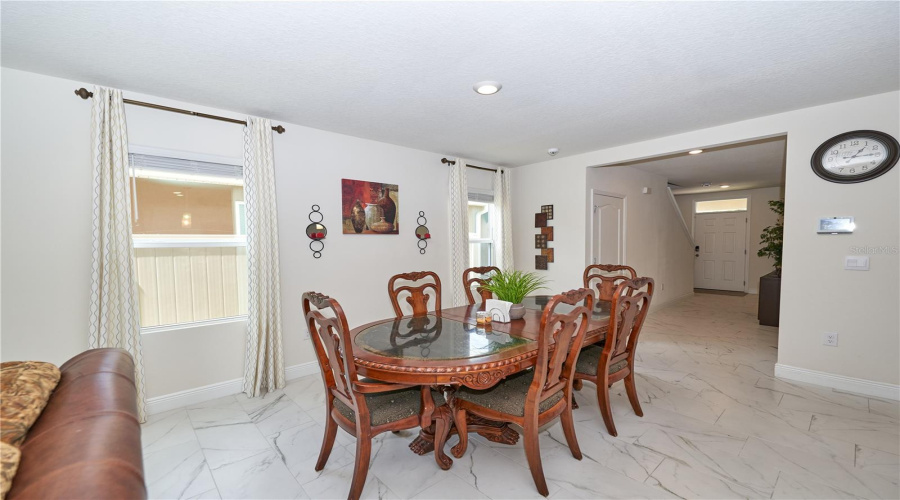 DAVENPORT, Florida 33837, 5 Bedrooms Bedrooms, ,3 BathroomsBathrooms,Residential,For Sale,BERRY,0,MFRO6293790