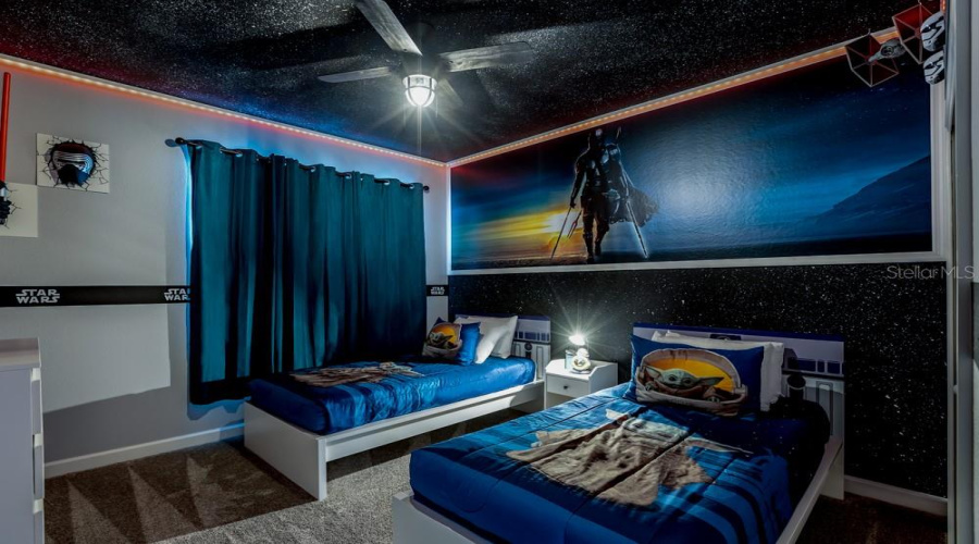 KISSIMMEE, Florida 34746, 5 Bedrooms Bedrooms, ,5 BathroomsBathrooms,Residential,For Sale,SCENE,0,MFRO6295329