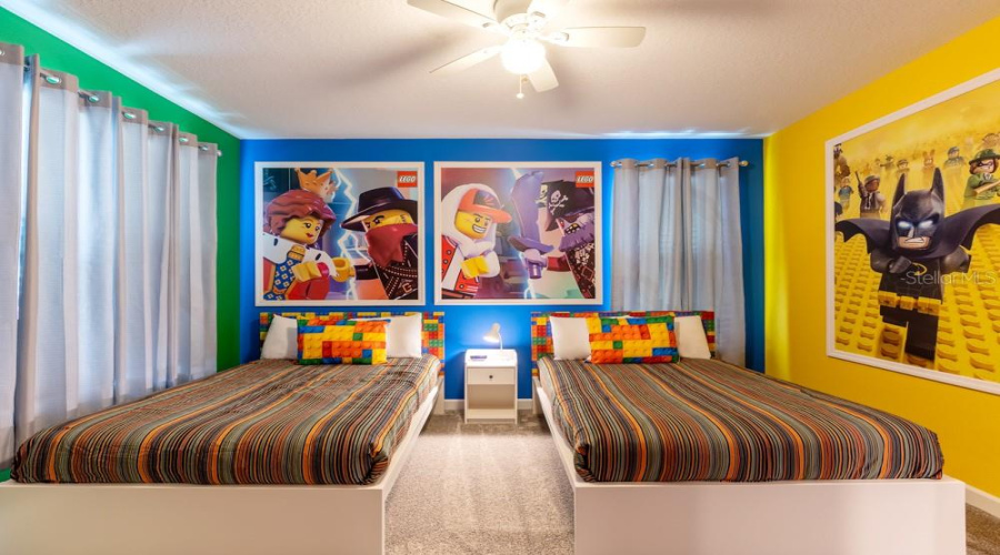 KISSIMMEE, Florida 34746, 5 Bedrooms Bedrooms, ,5 BathroomsBathrooms,Residential,For Sale,SCENE,0,MFRO6295329