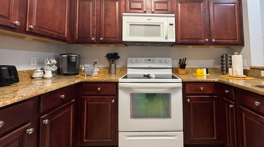DAVENPORT, Florida 33896, 3 Bedrooms Bedrooms, ,2 BathroomsBathrooms,Residential,For Sale,TUSCAN,MFRO6295315
