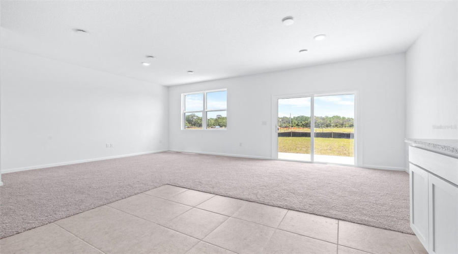 Davenport, Florida 33837, 3 Bedrooms Bedrooms, ,2 Bathroomsbathrooms,Residential,For Sale,Vesara,Mfrp4934378
