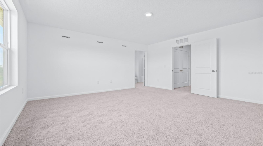 Davenport, Florida 33837, 3 Bedrooms Bedrooms, ,2 Bathroomsbathrooms,Residential,For Sale,Vesara,Mfrp4934378