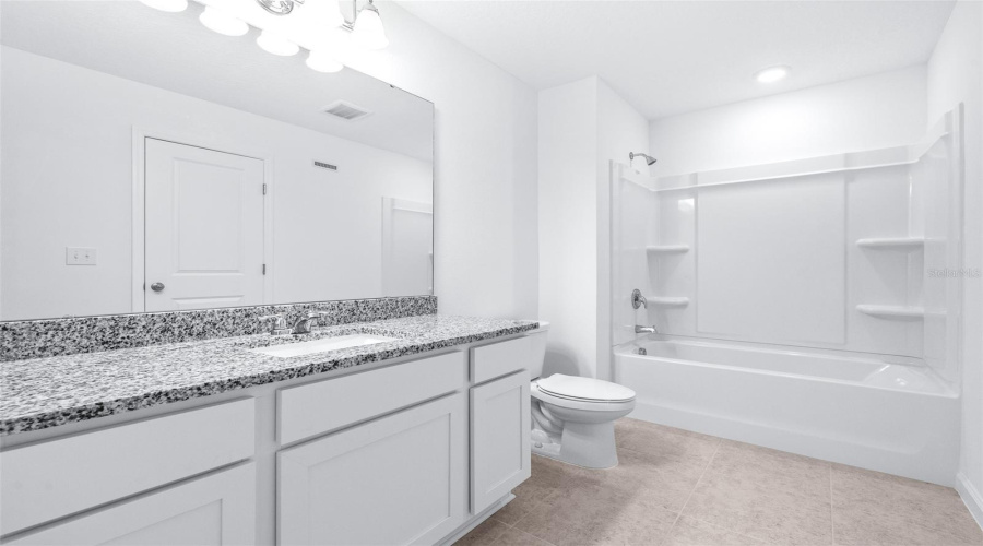 Davenport, Florida 33837, 3 Bedrooms Bedrooms, ,2 Bathroomsbathrooms,Residential,For Sale,Vesara,Mfrp4934378