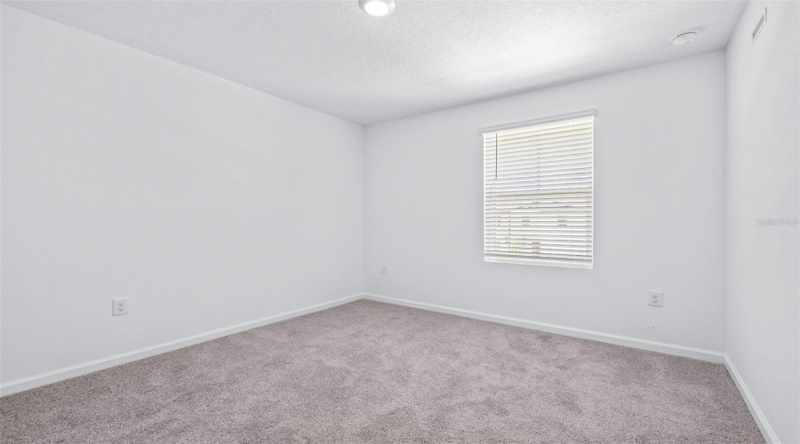 Davenport, Florida 33837, 3 Bedrooms Bedrooms, ,2 Bathroomsbathrooms,Residential,For Sale,Vesara,Mfrp4934378