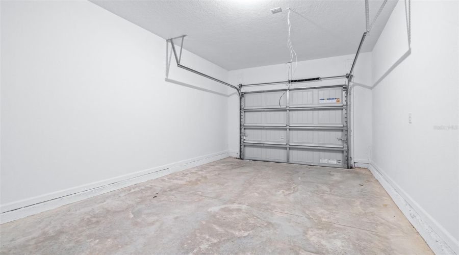 Davenport, Florida 33837, 3 Bedrooms Bedrooms, ,2 Bathroomsbathrooms,Residential,For Sale,Vesara,Mfrp4934378