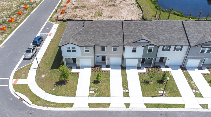 Davenport, Florida 33837, 3 Bedrooms Bedrooms, ,2 Bathroomsbathrooms,Residential,For Sale,Vesara,Mfrp4934378