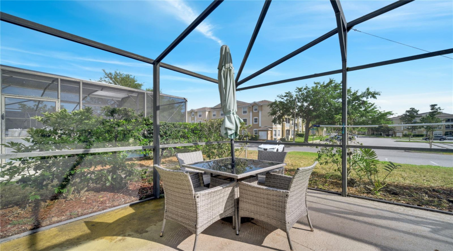 KISSIMMEE, Florida 34747, 4 Bedrooms Bedrooms, ,2 BathroomsBathrooms,Residential,For Sale,FAN PALM,0,MFRO6296946