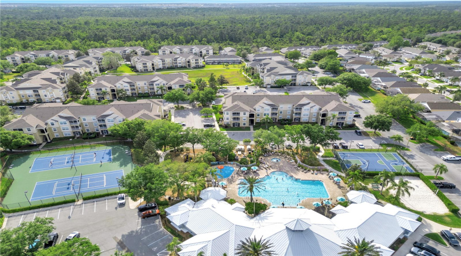 KISSIMMEE, Florida 34747, 4 Bedrooms Bedrooms, ,2 BathroomsBathrooms,Residential,For Sale,FAN PALM,0,MFRO6296946