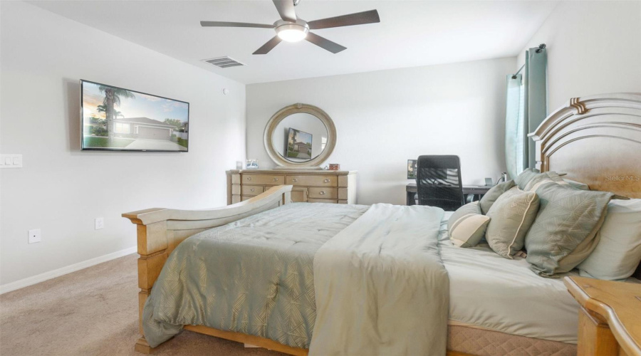 Davenport, Florida 33837, 3 Bedrooms Bedrooms, ,2 Bathroomsbathrooms,Residential,For Sale,Highland Meadows,Mfro6296950