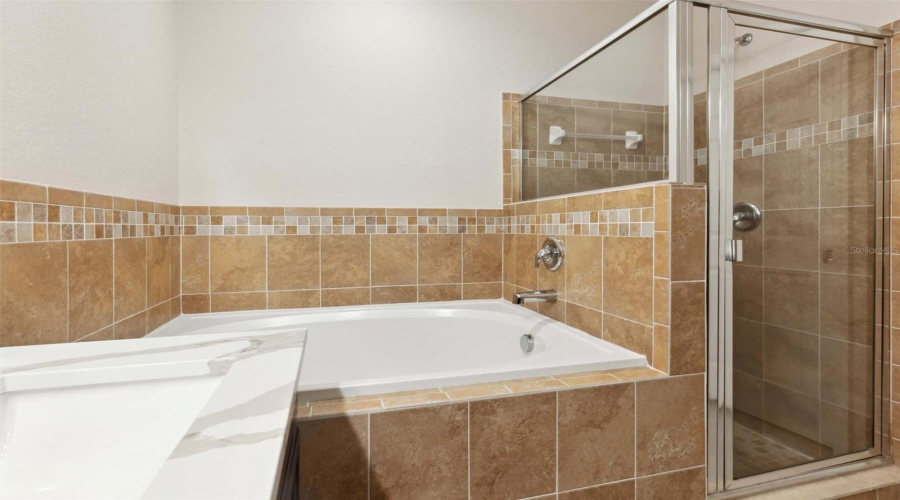 Davenport, Florida 33837, 3 Bedrooms Bedrooms, ,2 Bathroomsbathrooms,Residential,For Sale,Highland Meadows,Mfro6296950