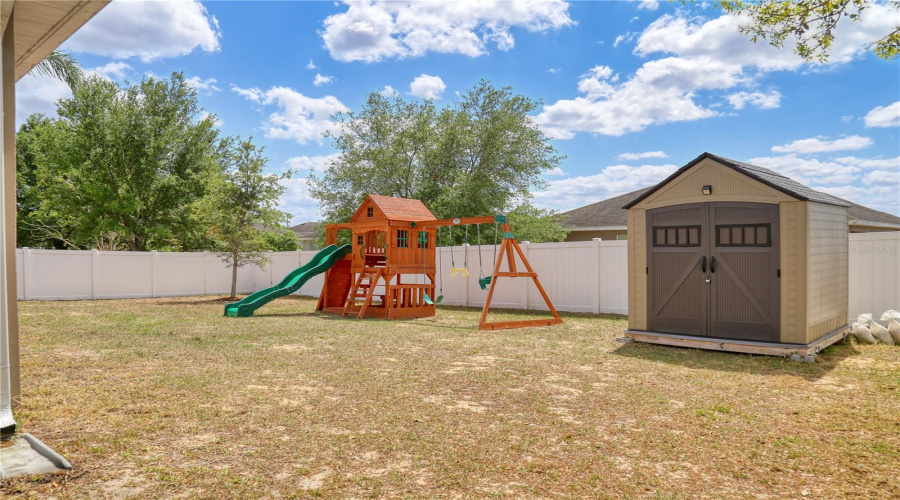 Davenport, Florida 33837, 3 Bedrooms Bedrooms, ,2 Bathroomsbathrooms,Residential,For Sale,Highland Meadows,Mfro6296950