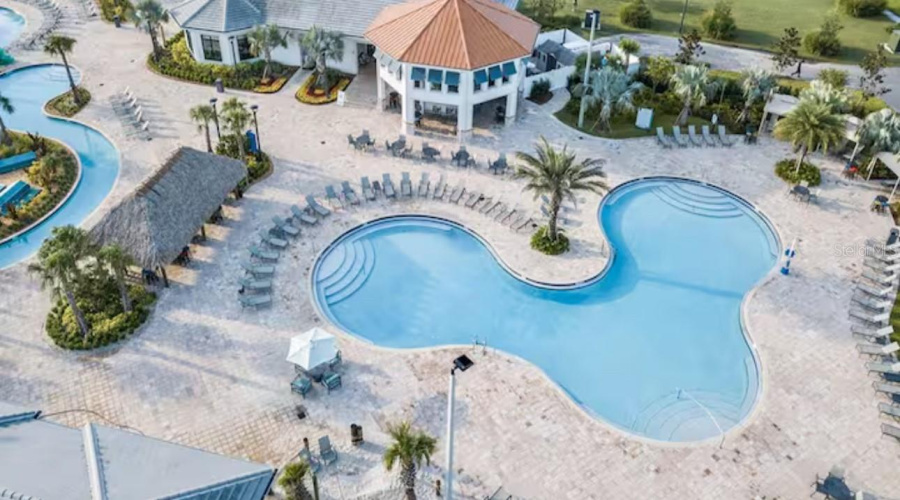 Kissimmee, Florida 34746, 8 Bedrooms Bedrooms, ,5 Bathroomsbathrooms,Residential,For Sale,Paragprah,Mfrs5124170